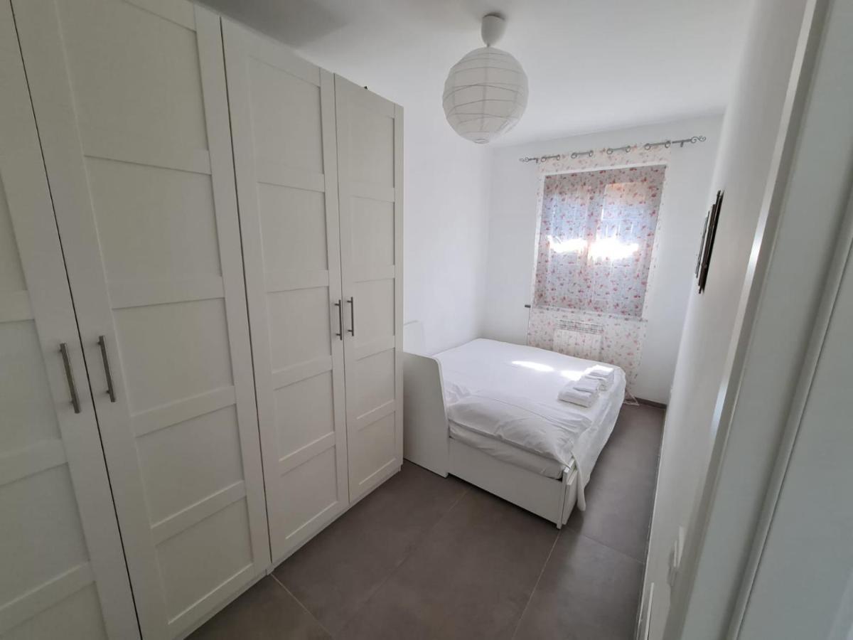 Caky'S House Appartement Desenzano del Garda Buitenkant foto